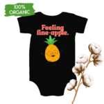 Babybody mit tanzender Ananas und Spruch „Feeling fine-apple“ – Bio-Baumwolle, nachhaltig und hautfreundlich5