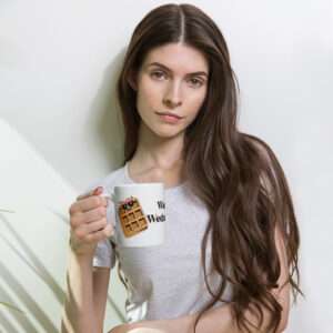 Weiße, glänzende Tasse
